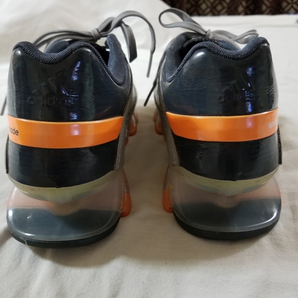 Adidas Sling Blade shoes.  Excellent condition. - Picture 4 of 7